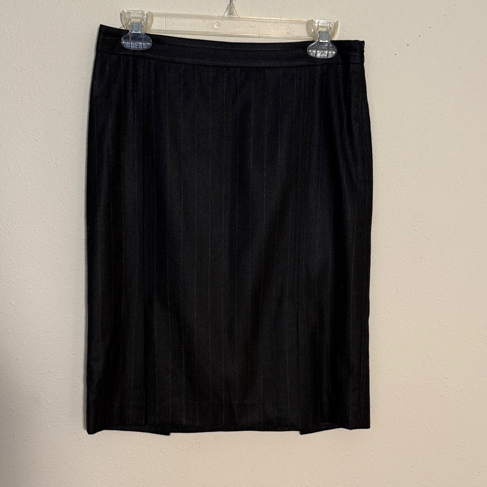 Theory WomenClassic Black Wool Pinstripe Pencil Skirt Double Slits Size4